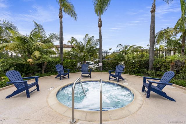 7312 Binnacle Dr, Carlsbad, CA 92011