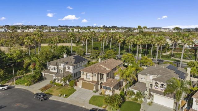 7312 Binnacle Dr, Carlsbad, CA 92011