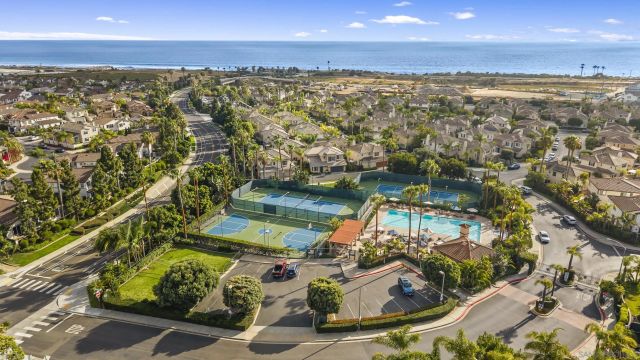 7312 Binnacle Dr, Carlsbad, CA 92011