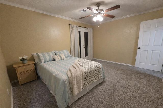 832 Red Bird Lane, Norman, OK 73072