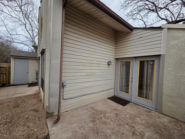 832 Red Bird Lane, Norman, OK 73072