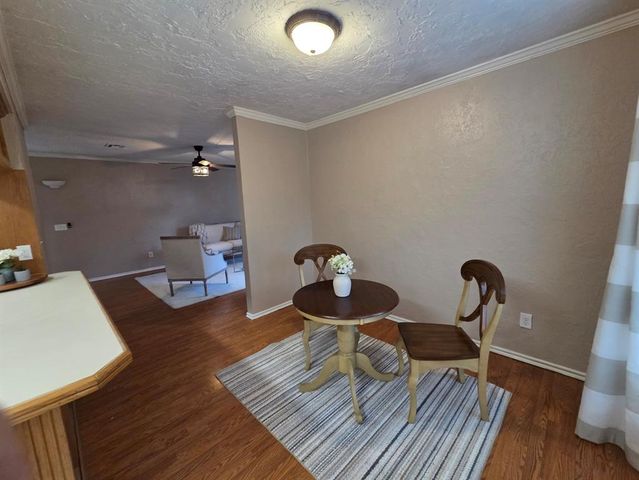 832 Red Bird Lane, Norman, OK 73072