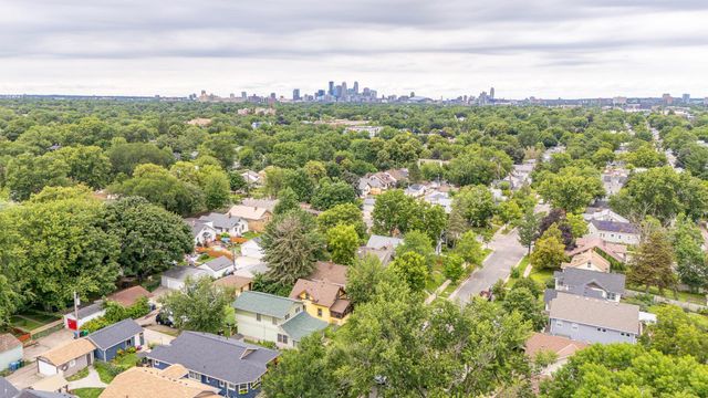4016 26th Avenue S, Minneapolis, MN 55406
