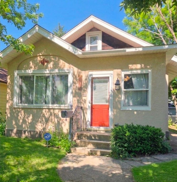 4016 26th Avenue S, Minneapolis, MN 55406