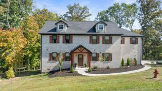 200 Avawam Drive, Richmond, KY 40475