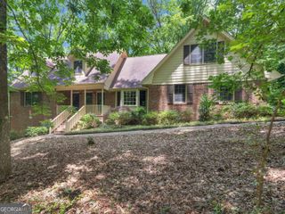 25 Ridgeview Drive, Jonesboro, GA 30236