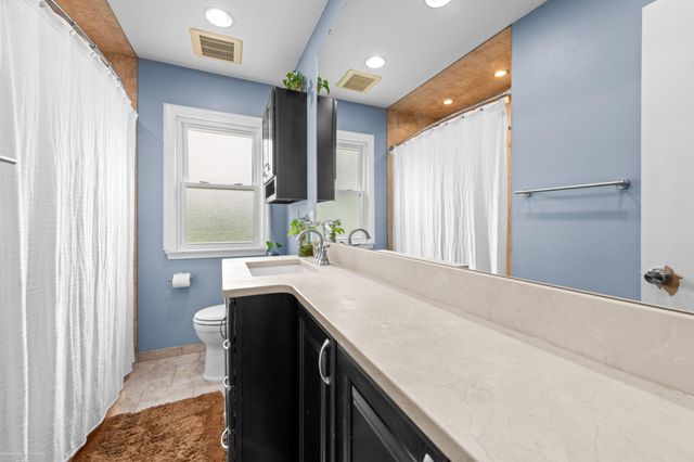 22914 Lincoln Street, Saint Clair Shores, MI 48082