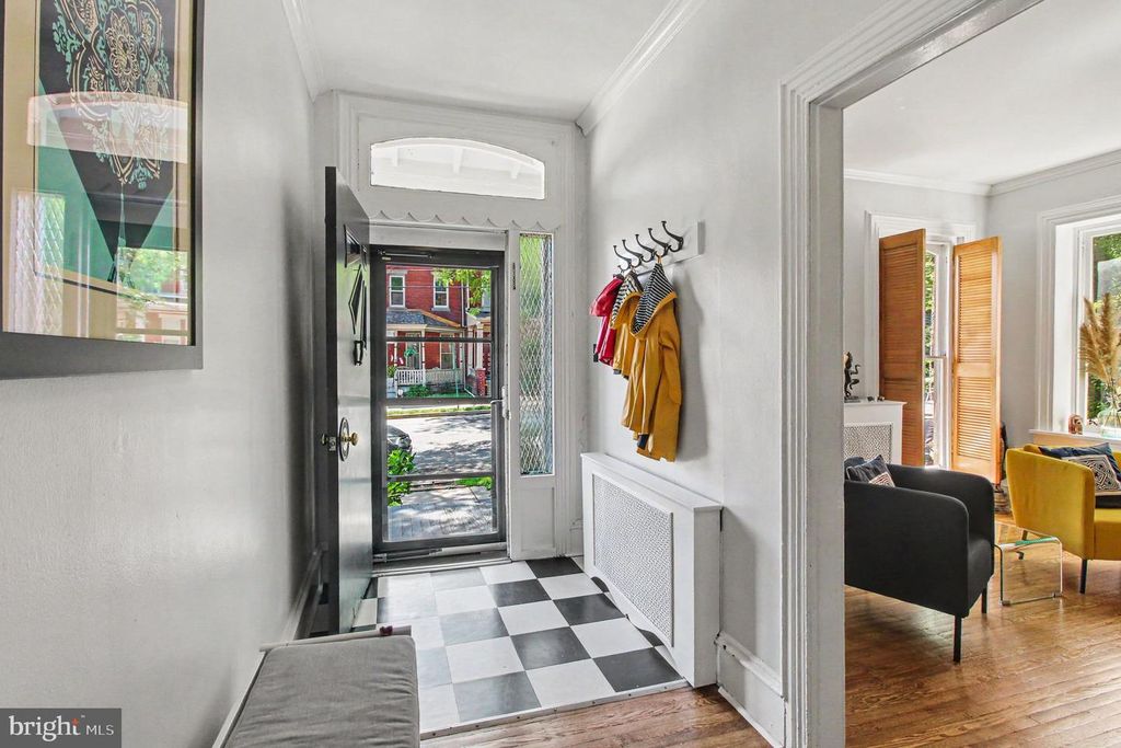 202 S MAIN ST, PHOENIXVILLE, PA 19460 — photo 5