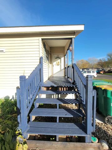 17350 Banyan Road, Shafer, MN 55074