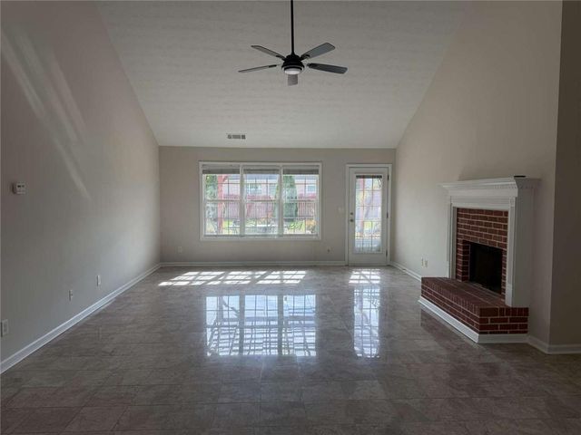 5275 Ashbury Manor Lane, Sugar Hill, GA 30518