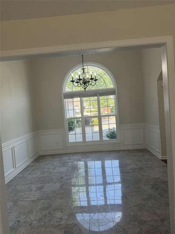 5275 Ashbury Manor Lane, Sugar Hill, GA 30518