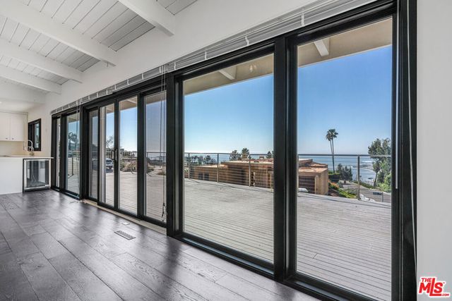 17921 VICINO Way, Pacific Palisades, CA 90272