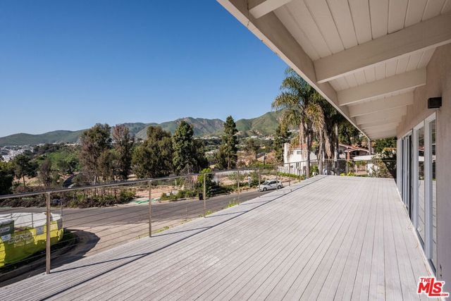 17921 VICINO Way, Pacific Palisades, CA 90272