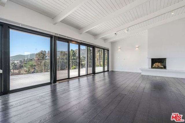 17921 VICINO Way, Pacific Palisades, CA 90272