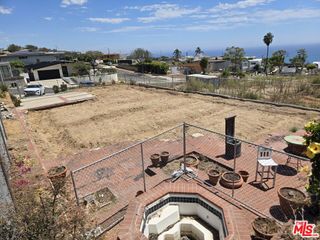 3747 Seahorn Drive, Malibu, CA 90265