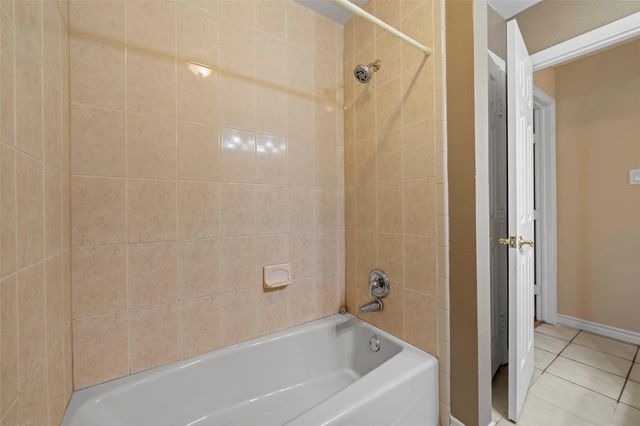 14154 Whispering Palms Drive, Houston, TX 77066