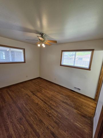 5632 S Melinda STREET, Milwaukee, WI 53221