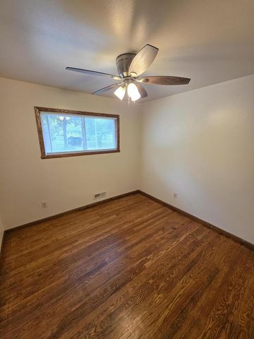 5632 S Melinda STREET, Milwaukee, WI 53221
