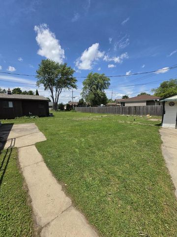 5632 S Melinda STREET, Milwaukee, WI 53221