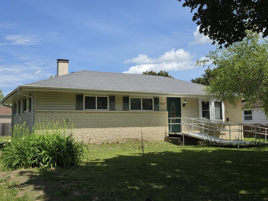 5632 S Melinda STREET, Milwaukee, WI 53221