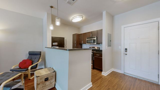 2197 Nolensville Pike Apt 320, Nashville, TN 37211