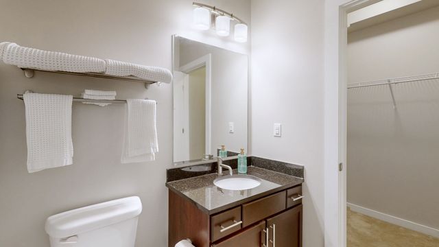 2197 Nolensville Pike Apt 320, Nashville, TN 37211