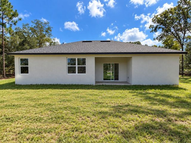 8203 N TRIANA DRIVE, Citrus Springs, FL 34434