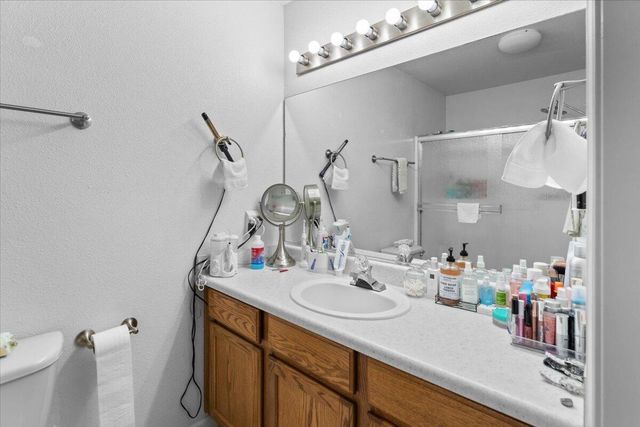 732 Stonebriar Trail, Redding, CA 96003