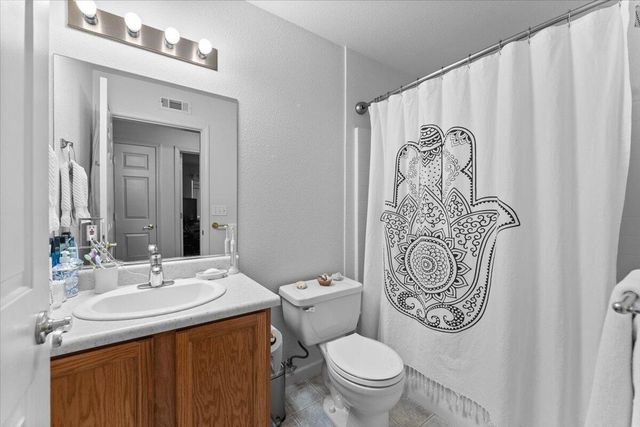 732 Stonebriar Trail, Redding, CA 96003