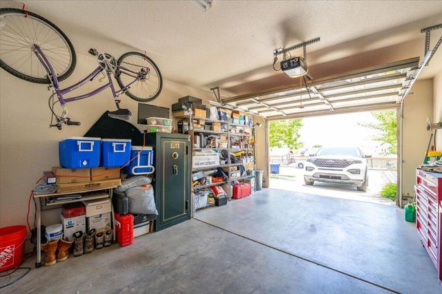 732 Stonebriar Trail, Redding, CA 96003