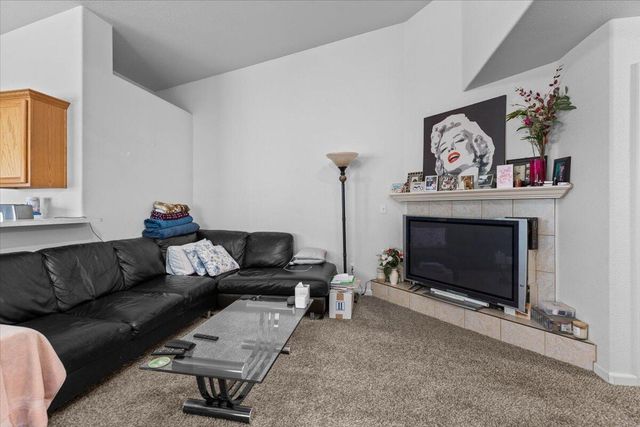 732 Stonebriar Trail, Redding, CA 96003