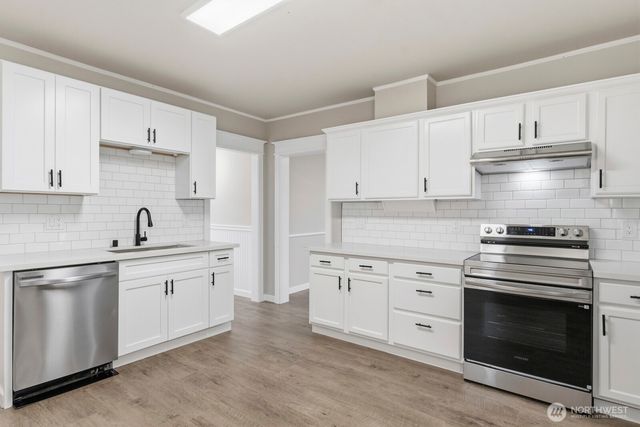 1836 E Fairbanks Street, Tacoma, WA 98404