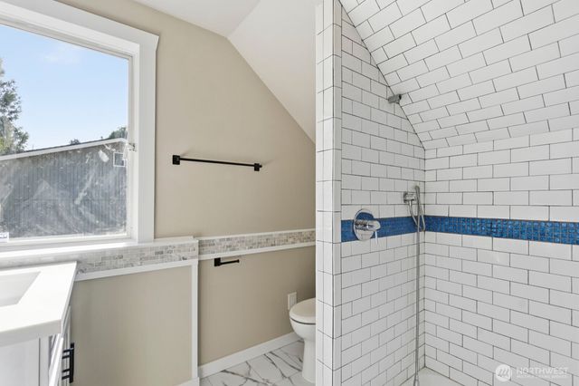 1836 E Fairbanks Street, Tacoma, WA 98404