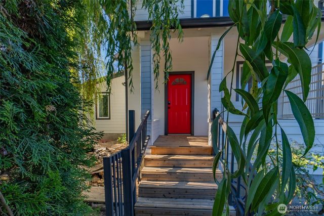 1836 E Fairbanks Street, Tacoma, WA 98404
