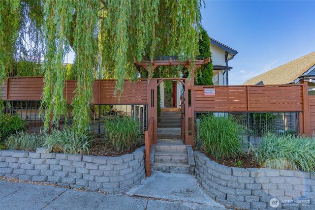 1836 E Fairbanks Street, Tacoma, WA 98404