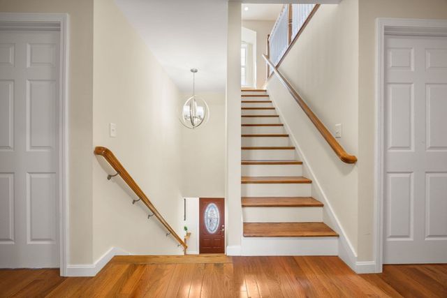 89 Devir St, Malden, MA 02148