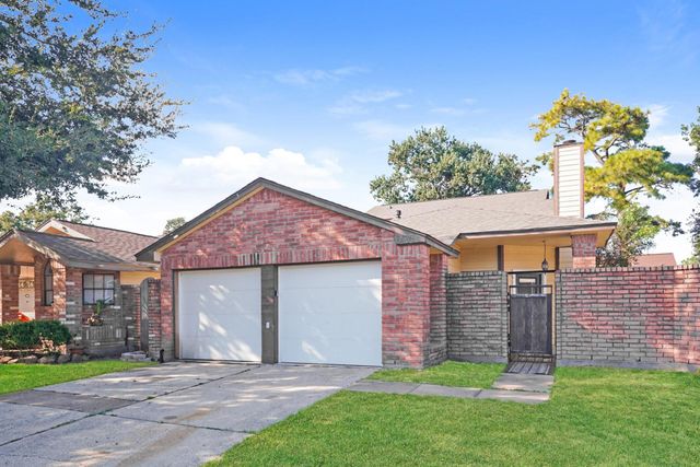 3430 Vandyke Drive, Spring, TX 77388