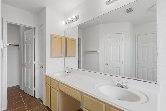 16622 Stoneside Drive, Houston, TX 77095
