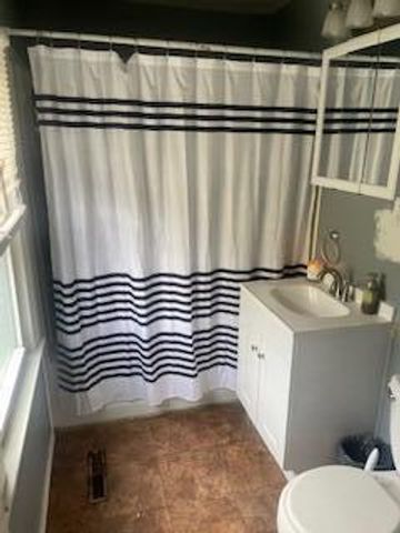 339 Walnut Street, Circleville, OH 43113