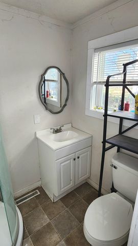 408 5th Street, Monett, MO 65708