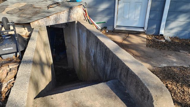 408 5th Street, Monett, MO 65708