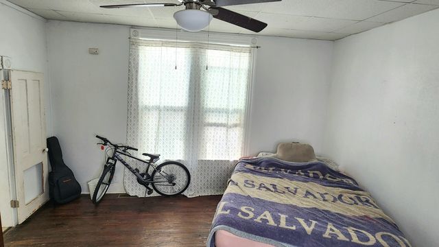 408 5th Street, Monett, MO 65708