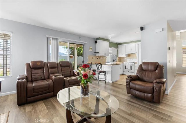 31533 Calle Los Padres, Temecula, CA 92592