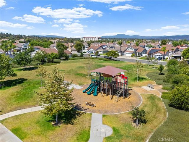 31533 Calle Los Padres, Temecula, CA 92592