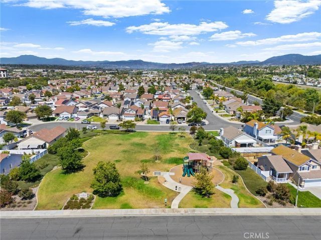 31533 Calle Los Padres, Temecula, CA 92592