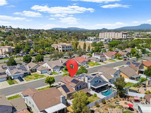 31533 Calle Los Padres, Temecula, CA 92592