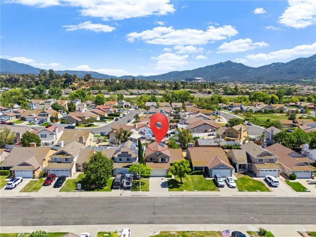 31533 Calle Los Padres, Temecula, CA 92592