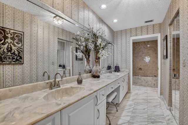 7873 La Mirada Drive 7873, Boca Raton, FL 33433