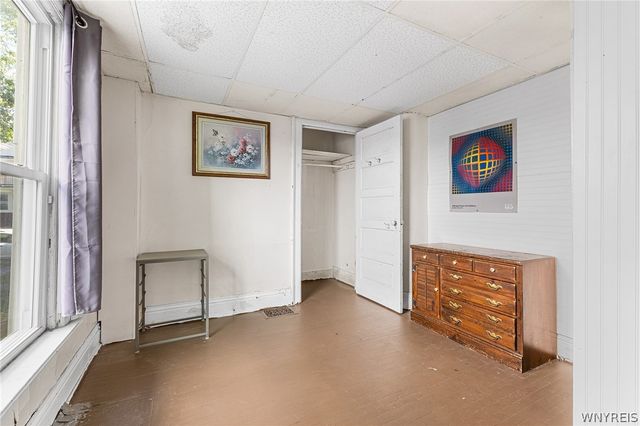 37 Northrup Place, Buffalo, NY 14214