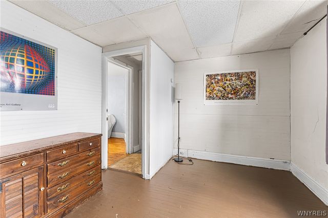 37 Northrup Place, Buffalo, NY 14214